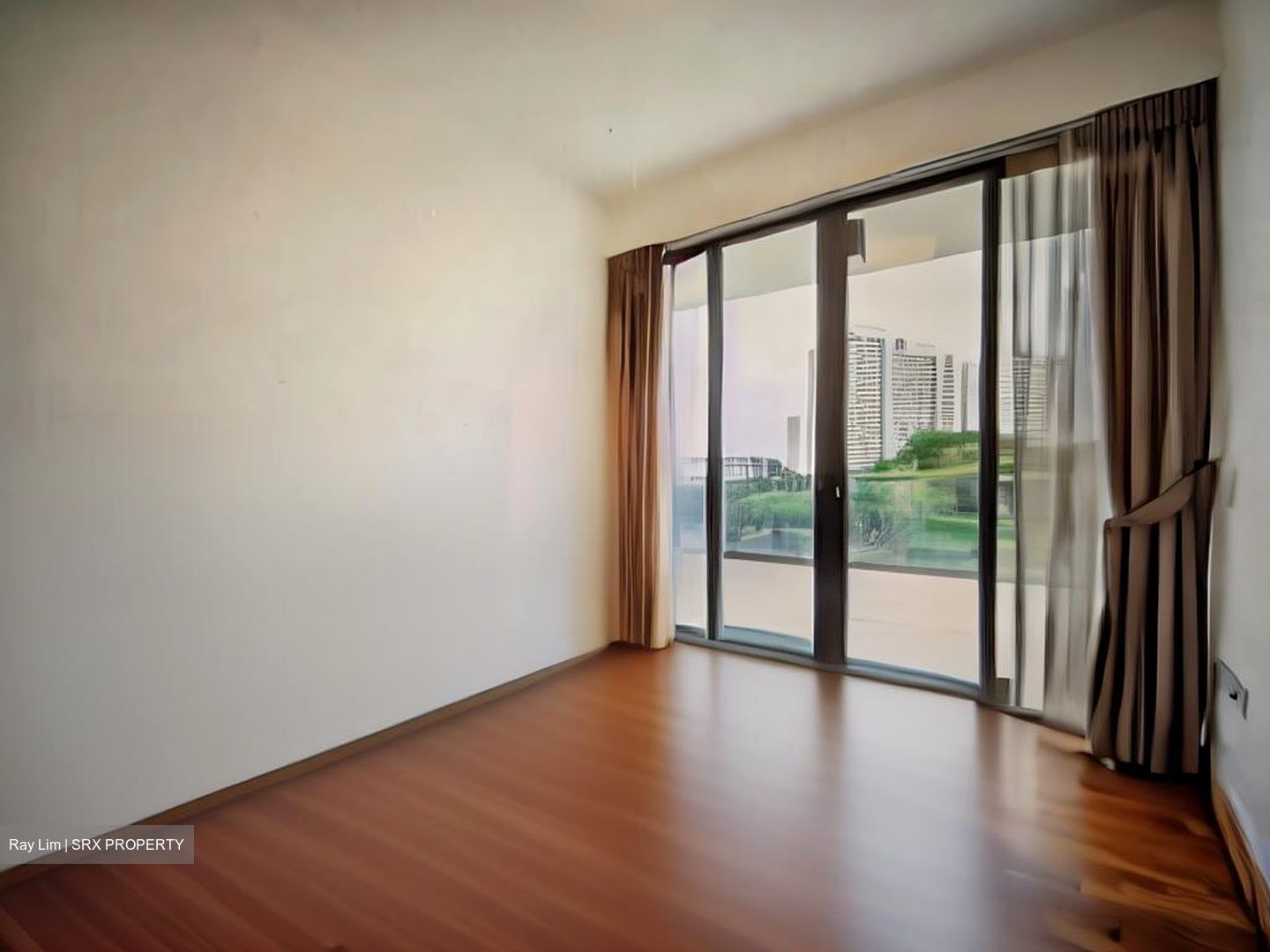 Centro Residences (D20), Condominium #558593161
